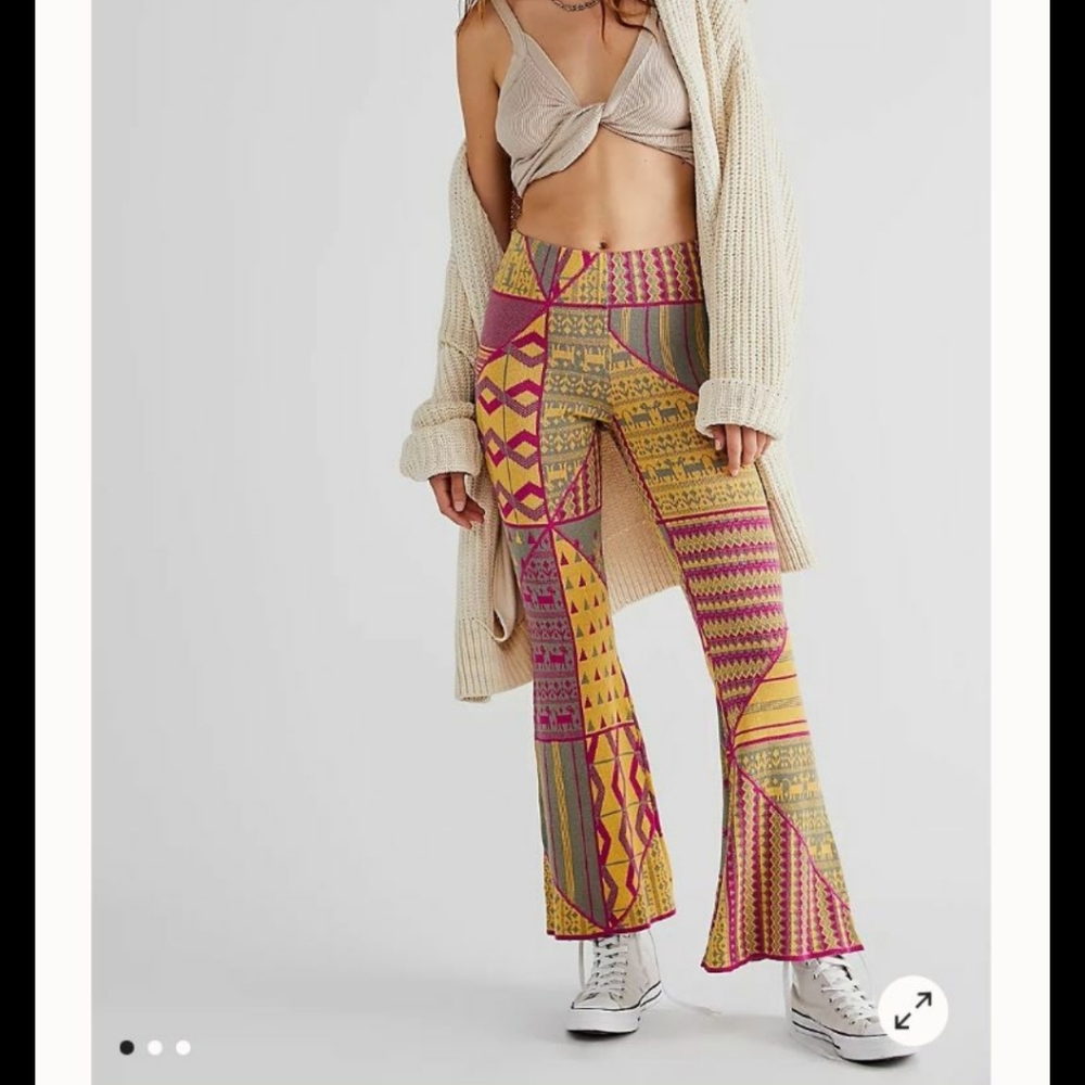 Bell bottom pants